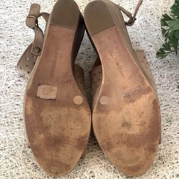 Lucky Brand RIGINA Taupe Perforated Stacked Wedge Heel Sandals - Picture 11 of 14